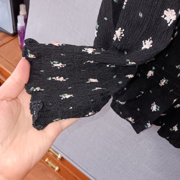 Falls Creek Peasant Blouse Womens 3X Black Pink Floral Rayon Ruffle Lightweight - Picture 3 of 6